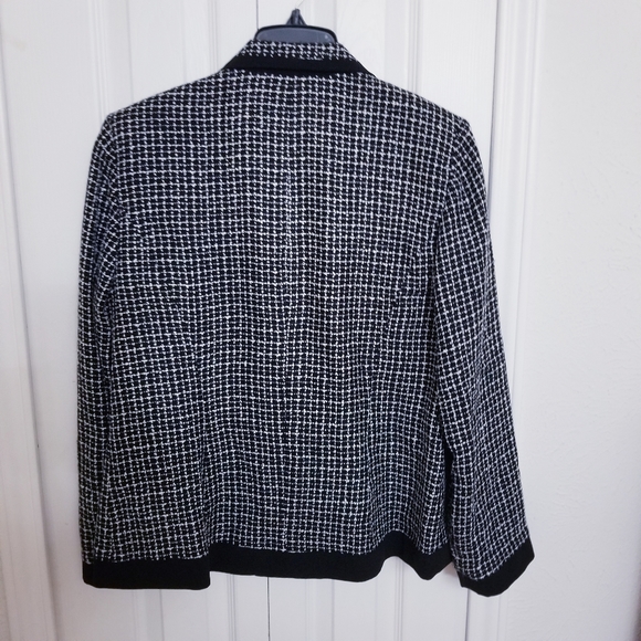 Lined, Lightweight, Tweed, Zip Up Blazer/Jacket - Picture 6 of 10